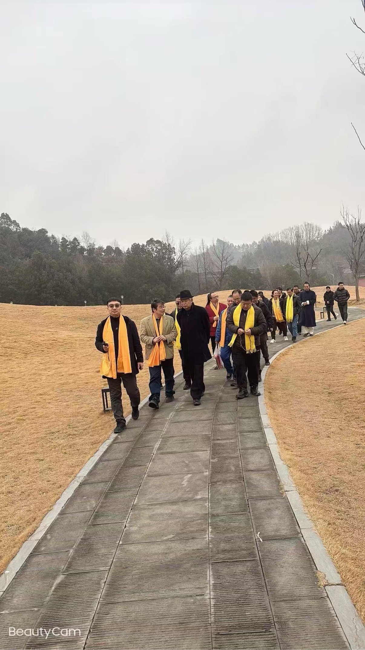 野外寻龙点穴